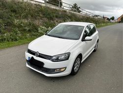 Weiß Gebraucht 2010 VW Polo Trendline Limousine | 4.666 € (Fairer Preis)