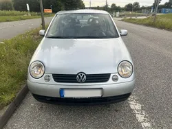 Silber Gebraucht 2002 VW Lupo Kleinwagen | 1.900 € (Etwas zu teuer)