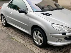 Silber Gebraucht 2002 Peugeot 206 Cabrio | 3.199 €