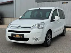 Weiß Gebraucht 2009 Citroën Berlingo Van / Kleinbus | 4.990 € (Fairer Preis)