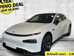 Weiß Gebraucht 2024 XPENG P7 AWD Performance Limousine | 42.020 € (Superpreis)