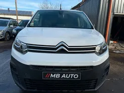 Weiß Gebraucht 2021 Citroën Berlingo Van / Kleinbus | 5.950 € (Guter Preis)