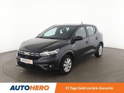 Grau Gebraucht 2022 Dacia Sandero Expression Kleinwagen | 15.910 € (Fairer Preis)