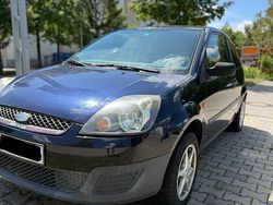 Blau Gebraucht 2006 Ford Fiesta Kleinwagen | 1.599 €
