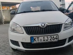 Weiß Gebraucht 2014 Skoda Roomster Abholung | 2.900 €