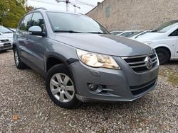 Grau Gebraucht 2010 VW Tiguan Trendline SUV | 4.950 € (Superpreis)