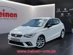 Weiß Gebraucht 2023 Seat Ibiza FR Limousine | 17.999 € (Fairer Preis)
