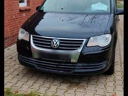 Schwarz Gebraucht 2008 VW Touran Van / Kleinbus | 1.199 € (Superpreis)