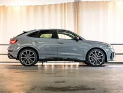 Grau Gebraucht 2020 Audi RS Q3 Sportback Sport SUV | 51.900 € (Etwas zu teuer)