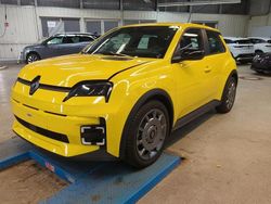 Gelb Gebraucht 2025 Renault R5 Evolution Kleinwagen | 25.400 € (Fairer Preis)