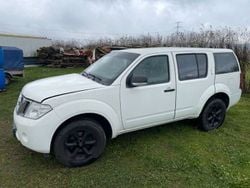Weiß Gebraucht 2011 Nissan Pathfinder SE SUV | 7.990 €