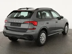 Graphite grau metallic Neu 2025 Skoda Kamiq Selection SUV | 25.995 € (Guter Preis)