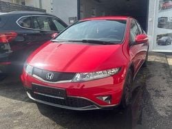 Rot Gebraucht 2011 Honda Civic Comfort Limousine | 6.000 € (Guter Preis)