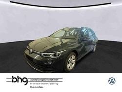 Grau Gebraucht 2022 VW Golf VIII Life Kombi | 20.930 € (Fairer Preis)