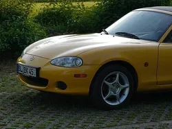 Gelb Gebraucht 2002 Mazda MX5 Cabrio | 8.500 € (Etwas zu teuer)
