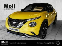 Dark metallic grey (m) / kf bl Gebraucht 2024 Nissan Juke SUV | 24.900 €