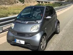 Grau Gebraucht 2002 Smart ForTwo Cabrio Cabrio | 2.100 €