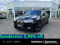 Schwarz Gebraucht 2024 BMW iX Executive SUV | 79.950 € (Teuer)