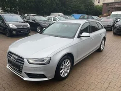 Silber Gebraucht 2013 Audi A4 Attraction Kombi | 7.199 € (Superpreis)