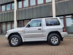Silber Gebraucht 2003 Mitsubishi Pajero SUV | 12.900 € (Teuer)