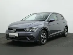 Grau Gebraucht 2024 VW Polo Move Limousine | 21.789 € (Etwas zu teuer)