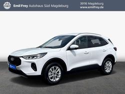 Weiß Gebraucht 2024 Ford Kuga Titanium SUV | 34.542 € (Guter Preis)