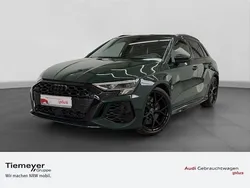 Goodwoodgrün, perleffekt Gebraucht 2024 Audi RS3 Sportback Ambiente Kleinwagen | 55.560 € (Superpreis)