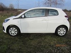 Weiß Gebraucht 2016 Peugeot 108 Active Kleinwagen | 7.999 € (Fairer Preis)