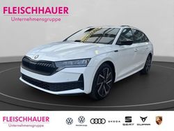 Weiss Neu 2025 Skoda Octavia SportLine Kombi | 40.990 € (Etwas zu teuer)