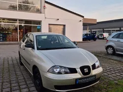 Gold Gebraucht 2006 Seat Cordoba Stylance Limousine | 1.200 € (Fairer Preis)