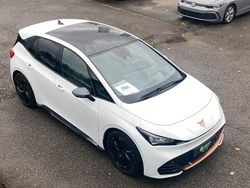 Weiß Gebraucht 2022 Cupra Born Kleinwagen | 21.950 € (Fairer Preis)