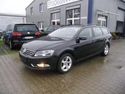 Schwarz Gebraucht 2015 VW Passat Trendline Kombi | 6.790 € (Guter Preis)