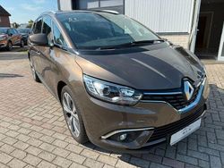 Braun Gebraucht 2017 Renault Grand Scénic IV Intens Van / Kleinbus | 14.790 € (Fairer Preis)