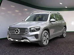 Grau Gebraucht 2024 Mercedes GLB200 SUV | 44.489 € (Superpreis)