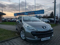 Grau Gebraucht 2008 Peugeot 207 CC Sport Cabrio | 2.999 € (Fairer Preis)