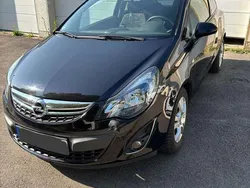 Schwarz Gebraucht 2011 Opel Corsa Satellite Kleinwagen | 2.400 € (Guter Preis)