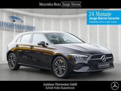 Lack kosmosschwarz Gebraucht 2024 Mercedes A180 Progressive Limousine | 29.500 € (Fairer Preis)
