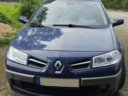 Blau Gebraucht 2009 Renault Mégane III Avantage Limousine | 1.400 €