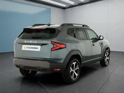 Grün Neu 2025 Dacia Duster Journey SUV | 28.749 € (Fairer Preis)