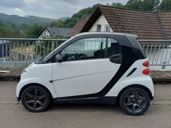 Weiß Gebraucht 2010 Smart ForTwo Coupé Passion Coupé | 3.500 € (Fairer Preis)