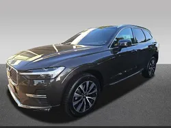 Grau Gebraucht 2023 Volvo XC60 Plus SUV | 41.998 € (Superpreis)