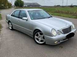 Gebraucht 2000 Mercedes E270 Avantgarde Limousine | 6.500 € (Teuer)