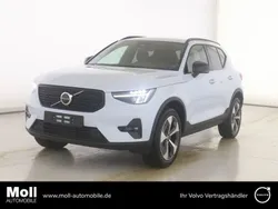 Blau Gebraucht 2024 Volvo XC40 Plus SUV | 34.880 € (Superpreis)