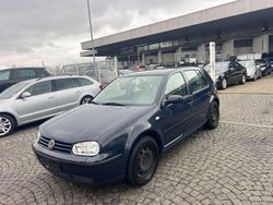 Blau Gebraucht 2001 VW Golf Limousine | 999 € (Superpreis)