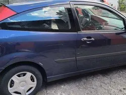Gebraucht 2002 Ford Focus Trend Limousine | 700 € (Superpreis)
