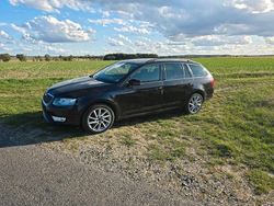 Gebraucht 2017 Skoda Octavia Kombi | 10.000 € (Superpreis)