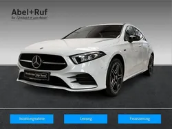 Digitalweiß (metallic) Gebraucht 2021 Mercedes A250 AMG Limousine | 25.479 € (Superpreis)