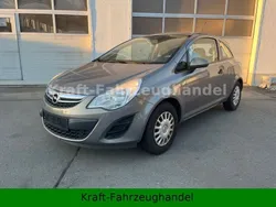 Braun Gebraucht 2012 Opel Corsa Selection Kleinwagen | 5.599 € (Etwas zu teuer)