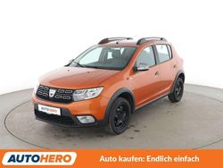 Orange Gebraucht 2018 Dacia Sandero Celebration Limousine | 8.490 € (Fairer Preis)