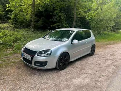 Silber Gebraucht 2005 VW Golf V GTI Limousine | 4.550 € (Fairer Preis)